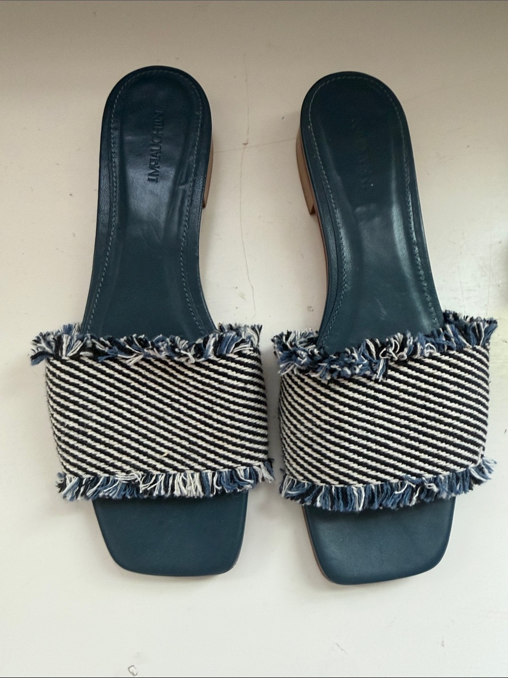 Wedgewood Stripe Fringed Slide Mules - Navy & White